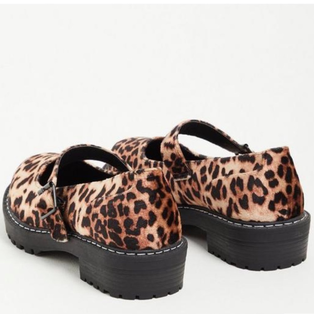 Lug Sole Leopard Mary Janes - Picture 4 of 6
